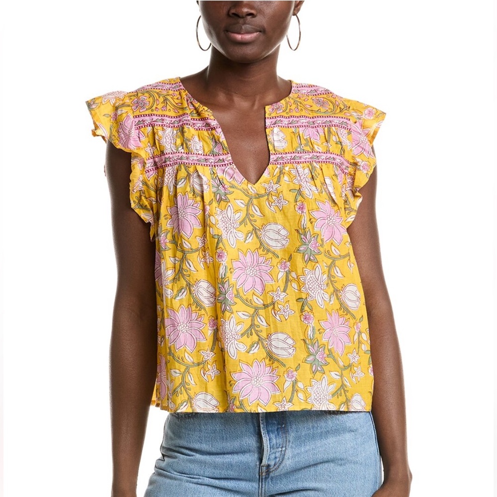 Velvet by Graham & Spencer
NWT Kenzie Top Size Small